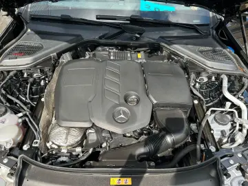 MERCEDES-BENZ Limousine E 300 de 4Matic Edition AMG