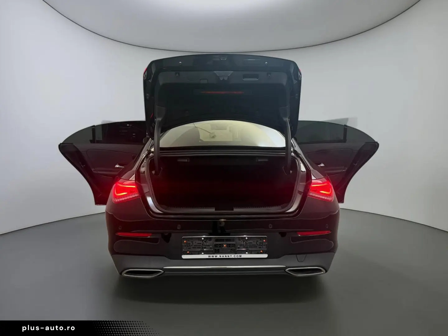 MERCEDES-BENZ CLA 180 PANORAMA