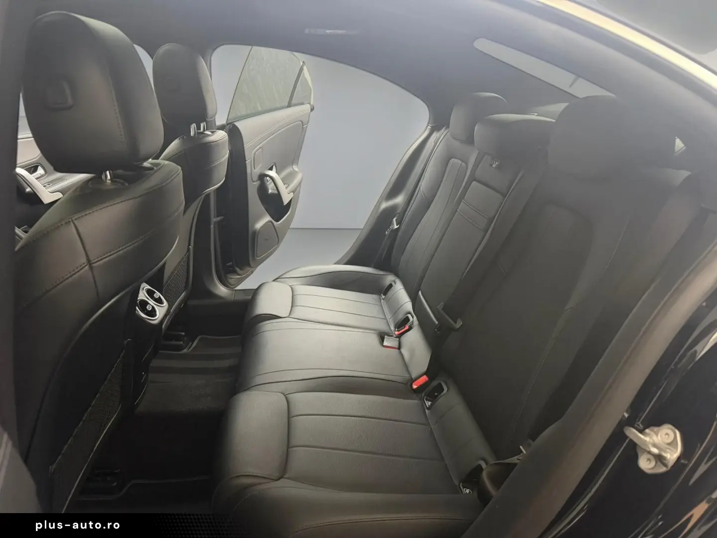 MERCEDES-BENZ CLA 180 PANORAMA