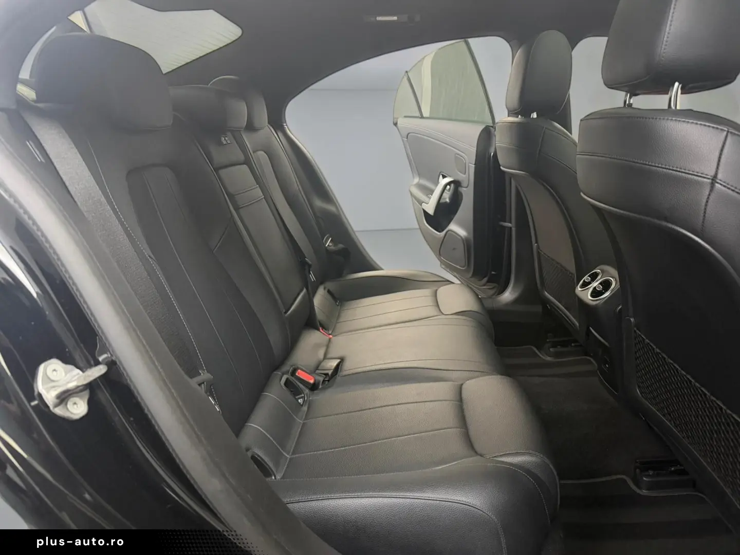 MERCEDES-BENZ CLA 180 PANORAMA