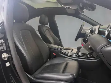 MERCEDES-BENZ CLA 180 PANORAMA