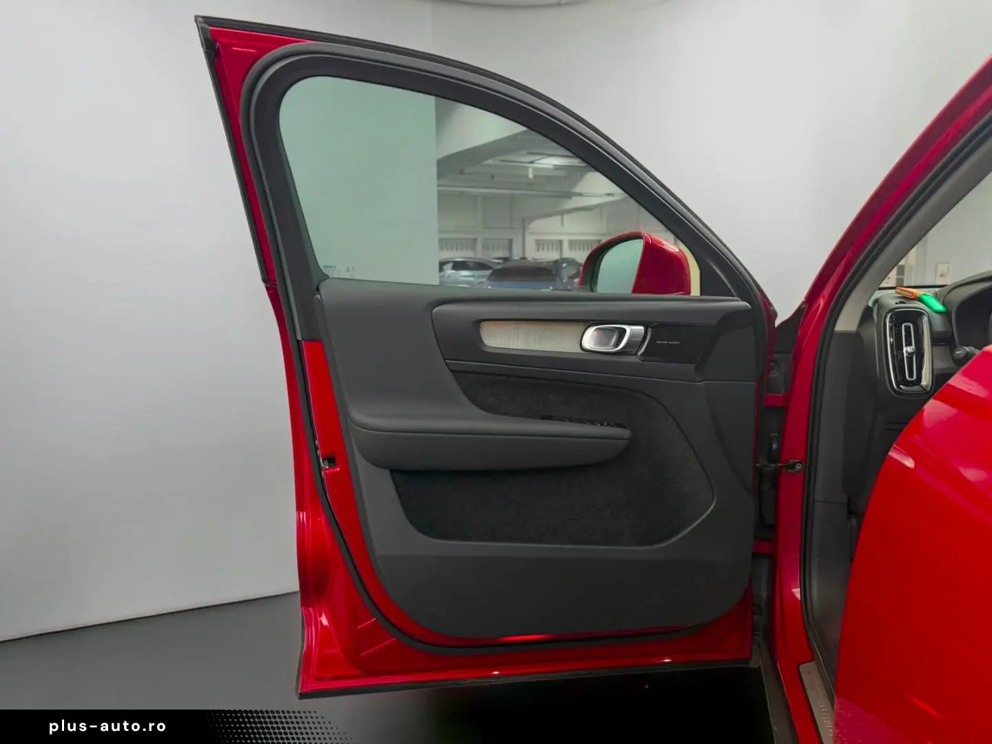 VOLVO XC 40 T5 Inscription Recharge