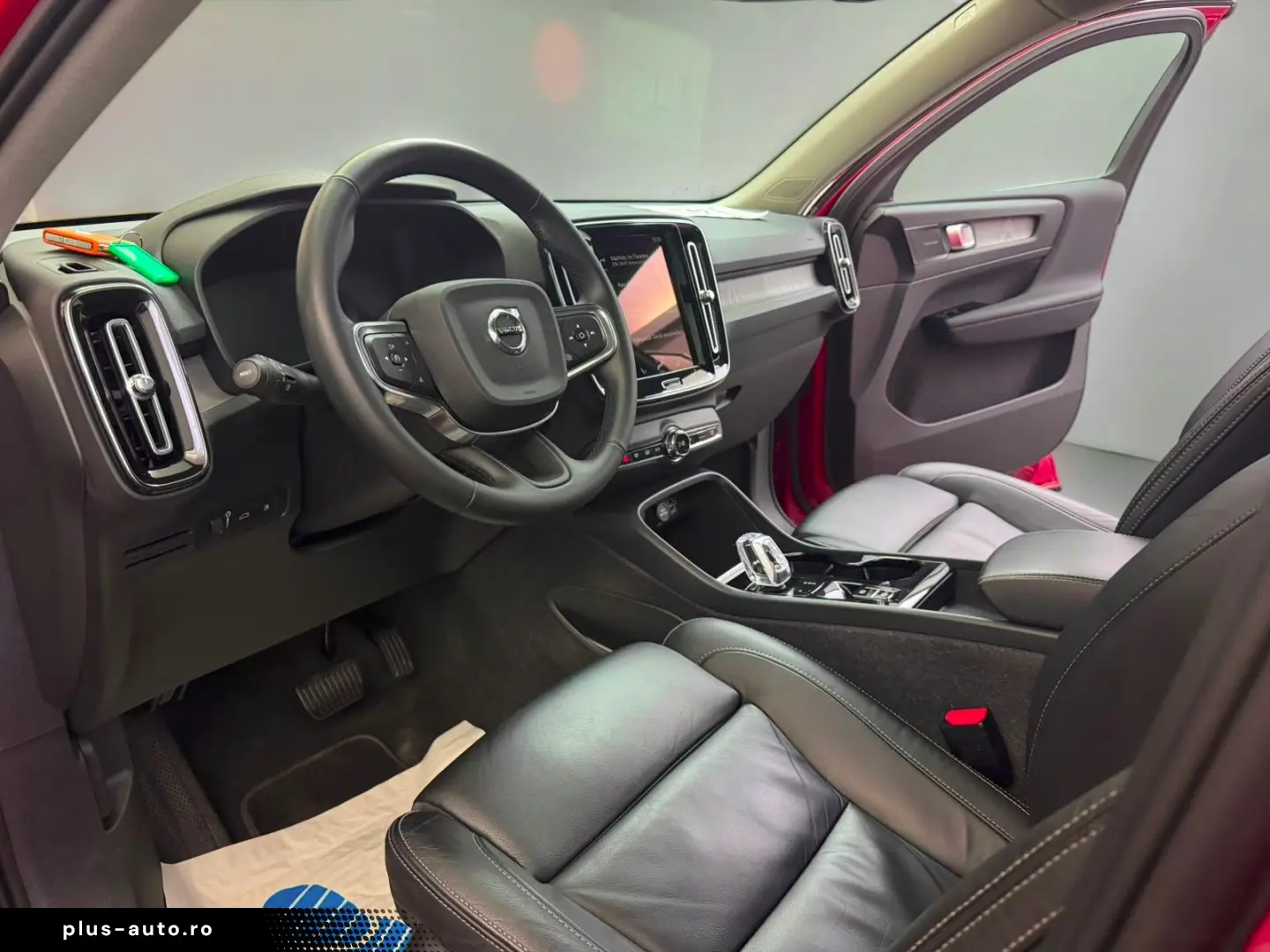 VOLVO XC 40 T5 Inscription Recharge