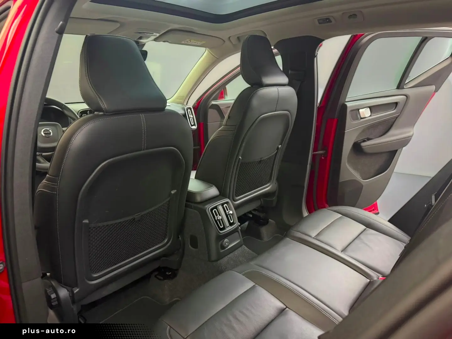 VOLVO XC 40 T5 Inscription Recharge