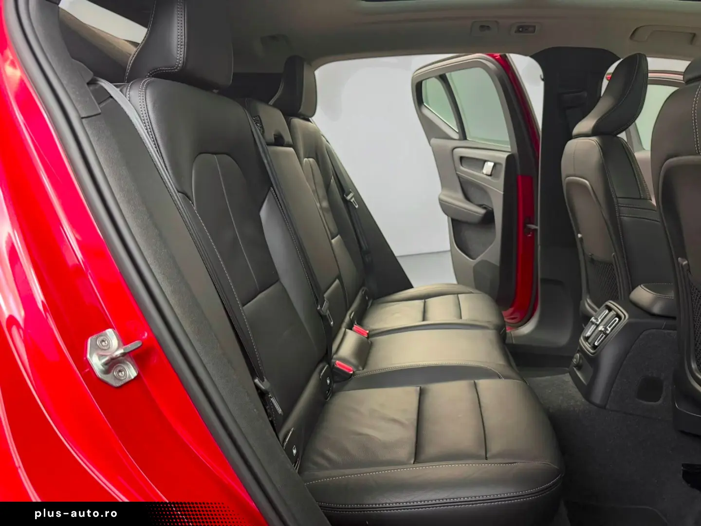 VOLVO XC 40 T5 Inscription Recharge