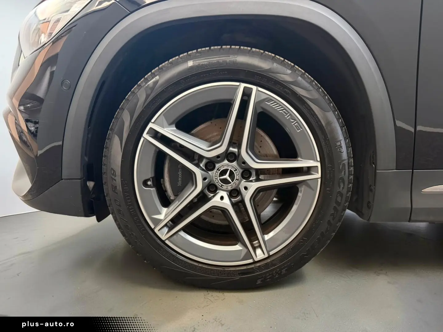 MERCEDES-BENZ GLA 220 d AMG-LINE