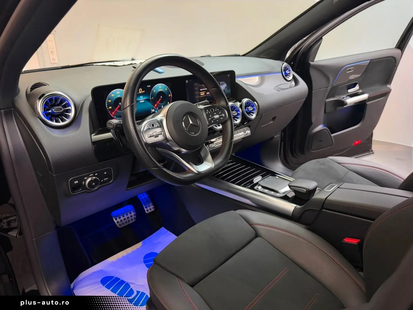 MERCEDES-BENZ GLA 220 d AMG-LINE