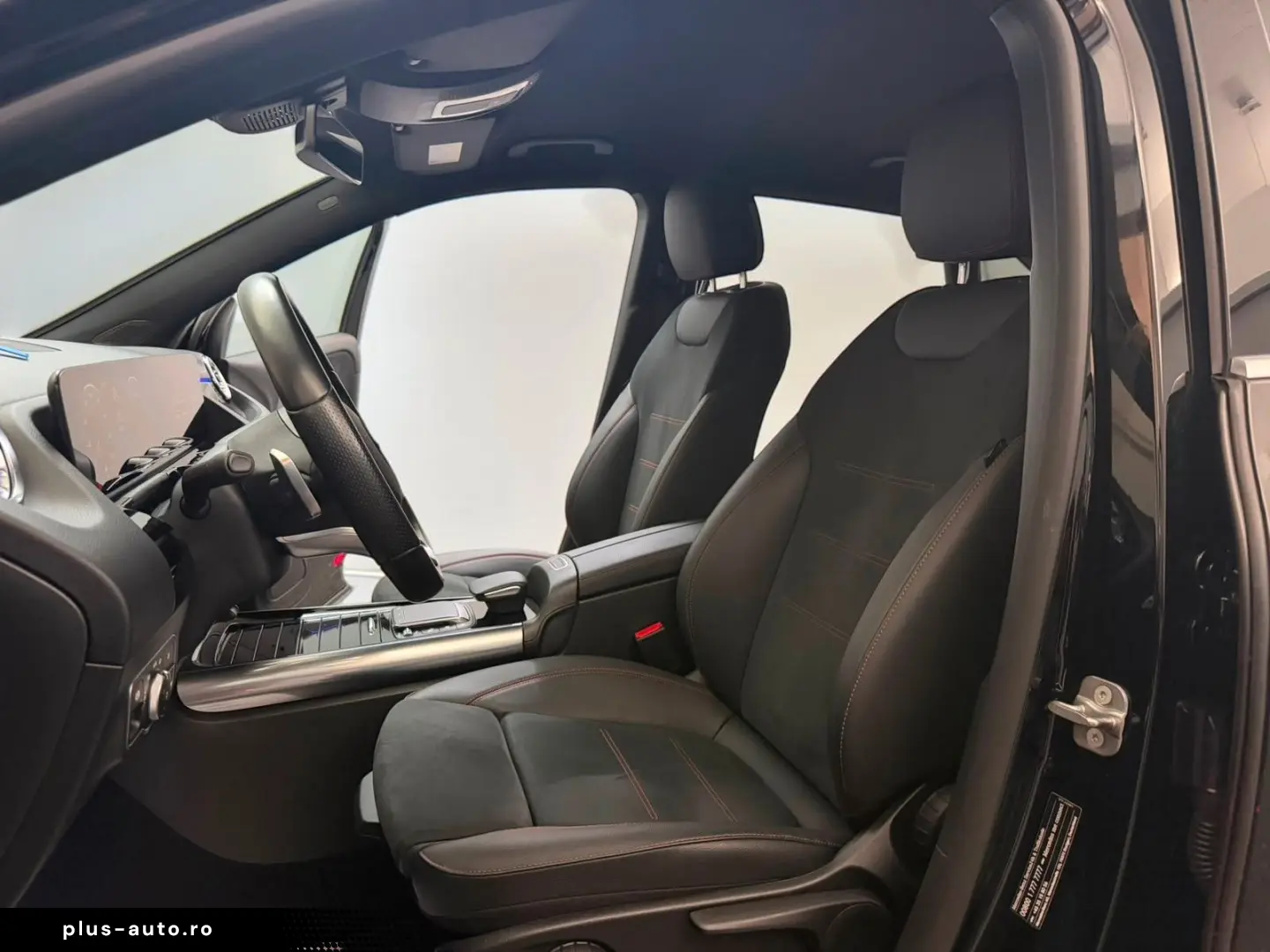 MERCEDES-BENZ GLA 220 d AMG-LINE