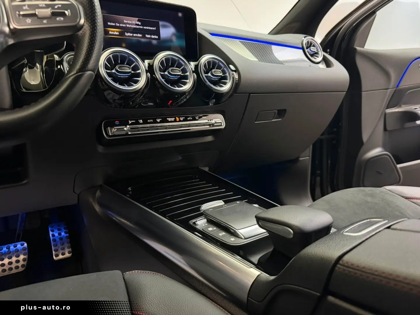MERCEDES-BENZ GLA 220 d AMG-LINE