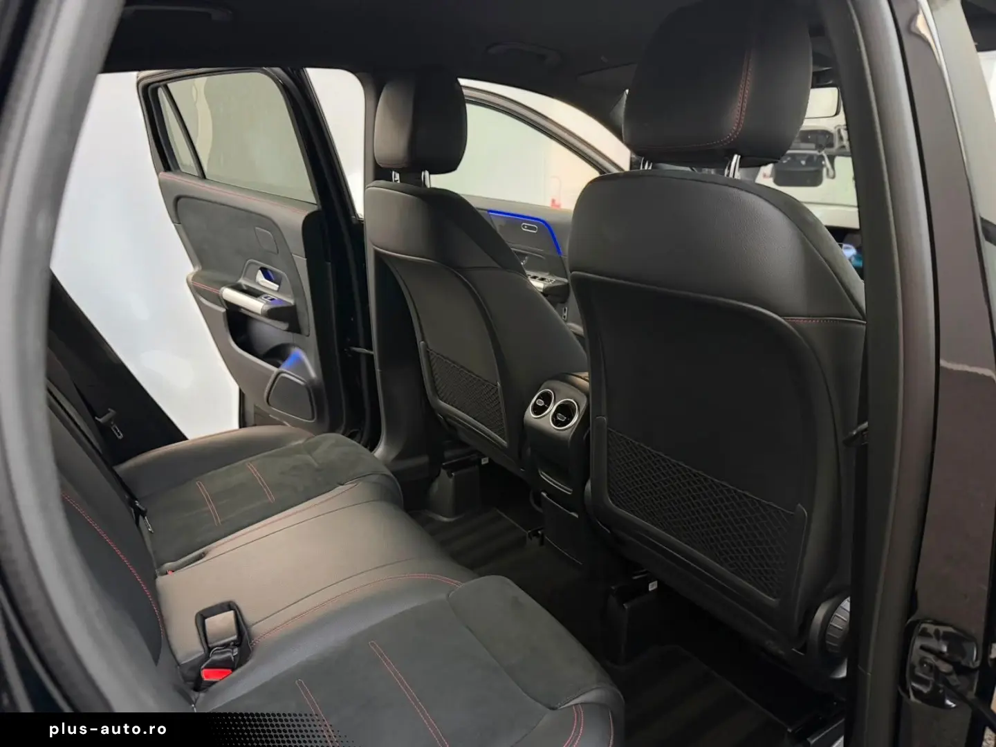MERCEDES-BENZ GLA 220 d AMG-LINE