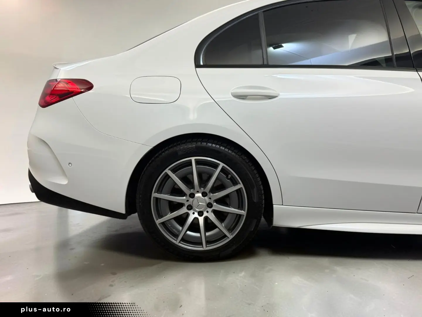 MERCEDES-BENZ C 43 AMG 4M