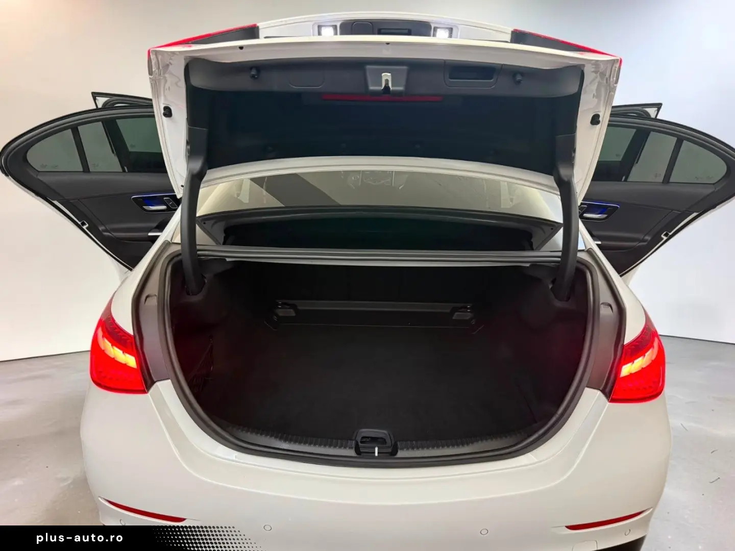 MERCEDES-BENZ C 43 AMG 4M