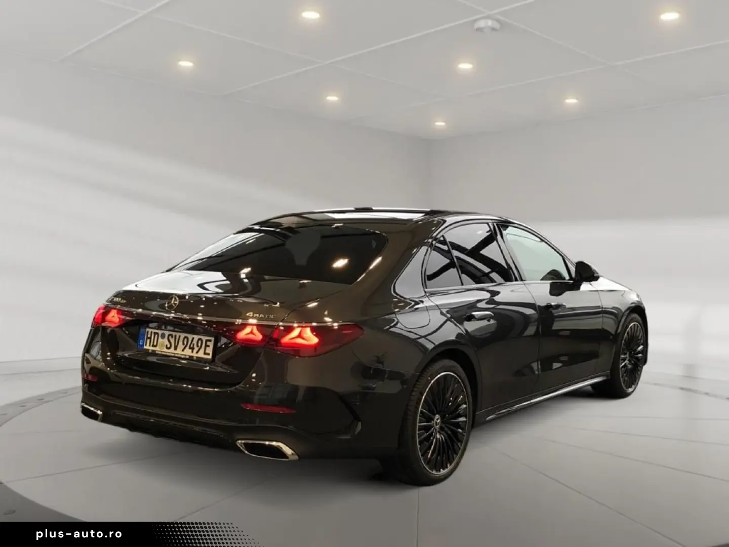 MERCEDES-BENZ E 300 de 4MATIC AMG ILS MBUX Superscreen Burm
