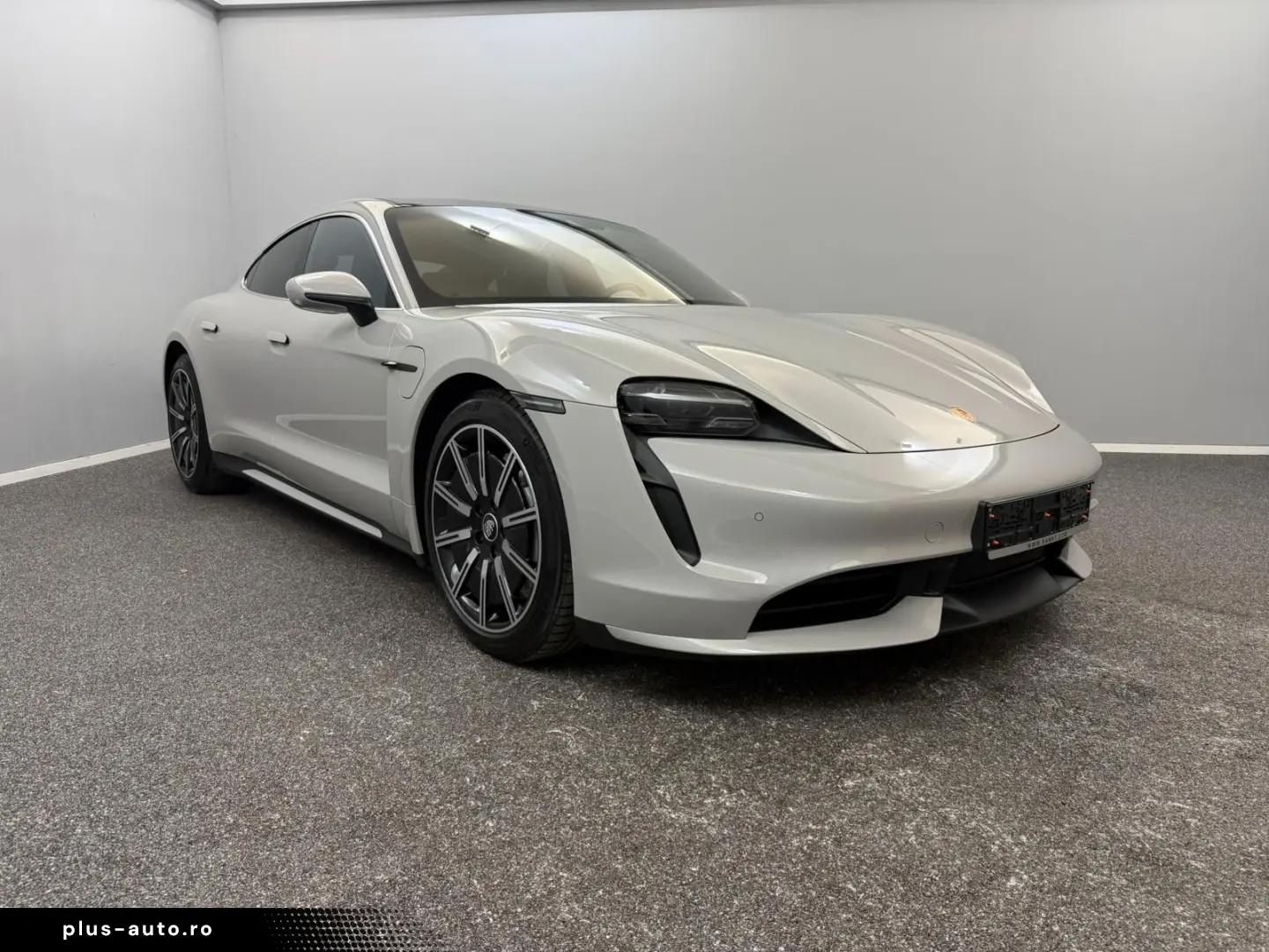 PORSCHE Taycan Turbo Panoramic