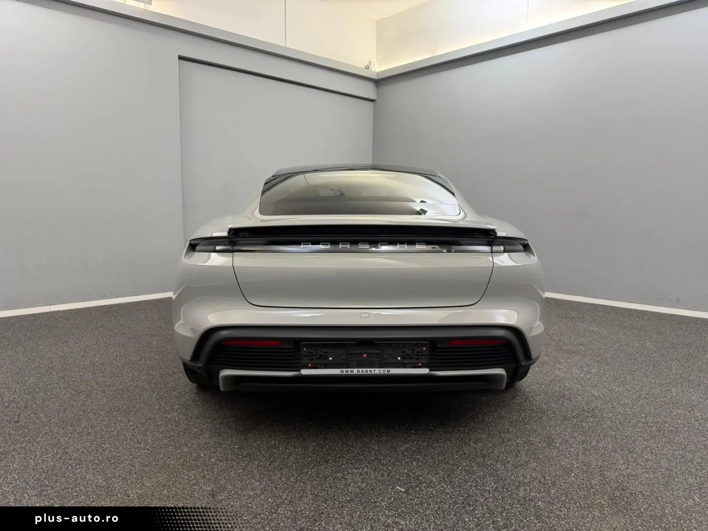 PORSCHE Taycan Turbo Panoramic