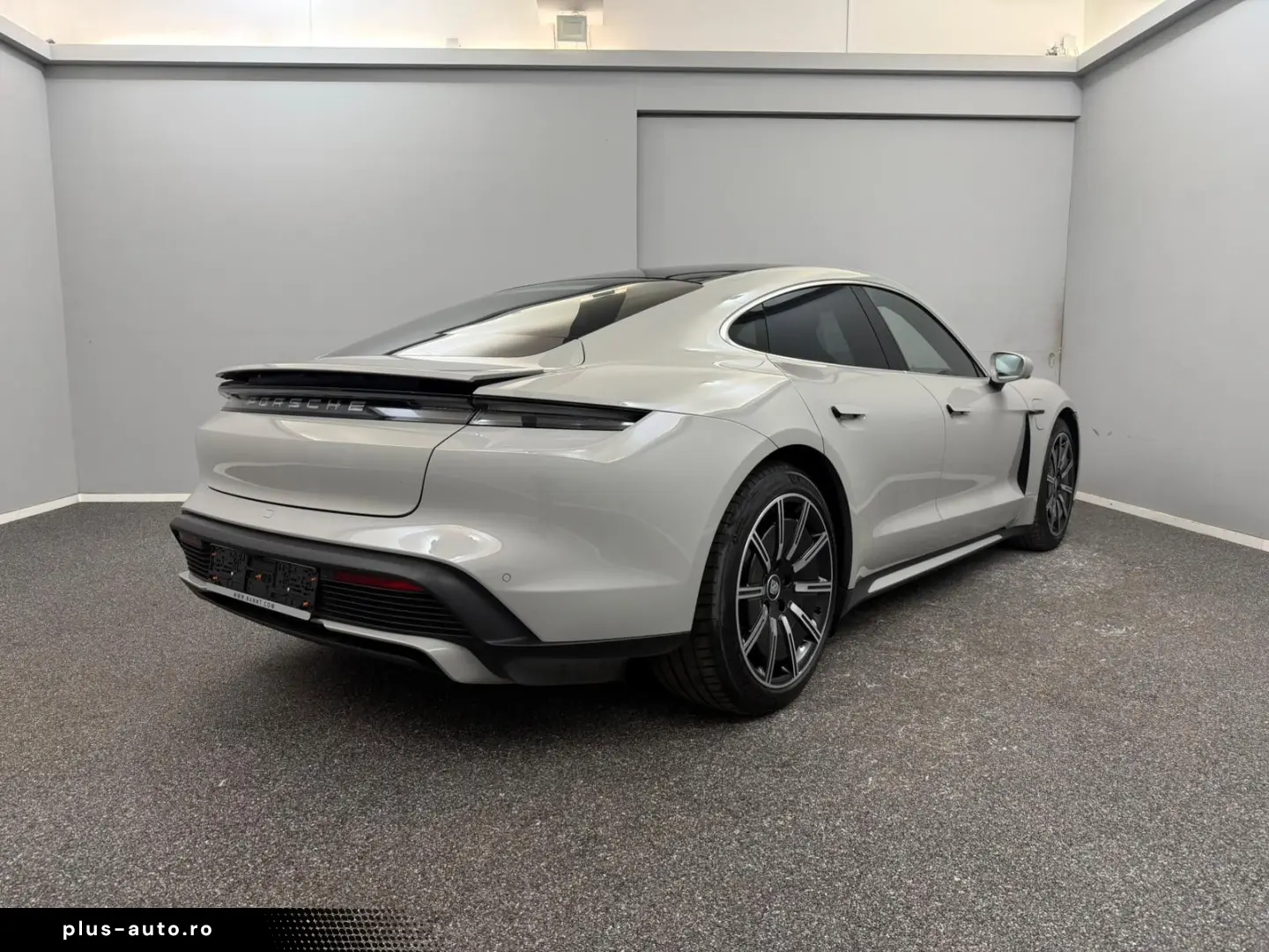 PORSCHE Taycan Turbo Panoramic