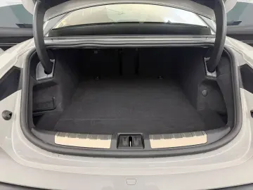 PORSCHE Taycan Turbo Panoramic