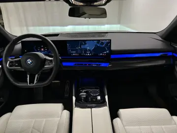 BMW 550e xDrive Limousine M Sportpaket