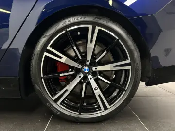 BMW 550e xDrive Limousine M Sportpaket