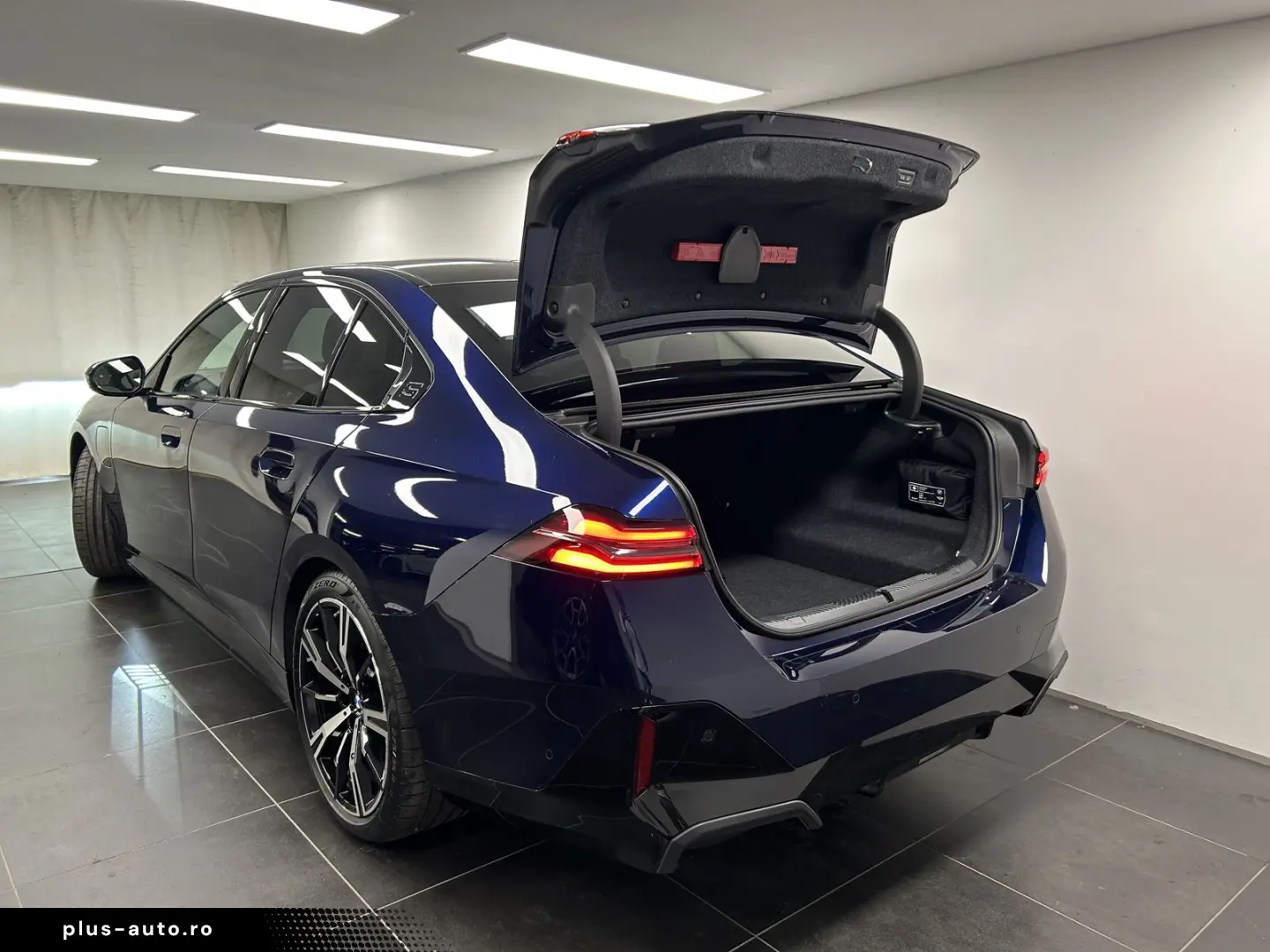 BMW 550e xDrive Limousine M Sportpaket