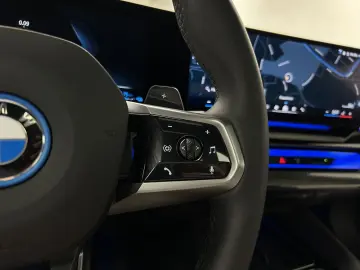 BMW 550e xDrive Limousine M Sportpaket