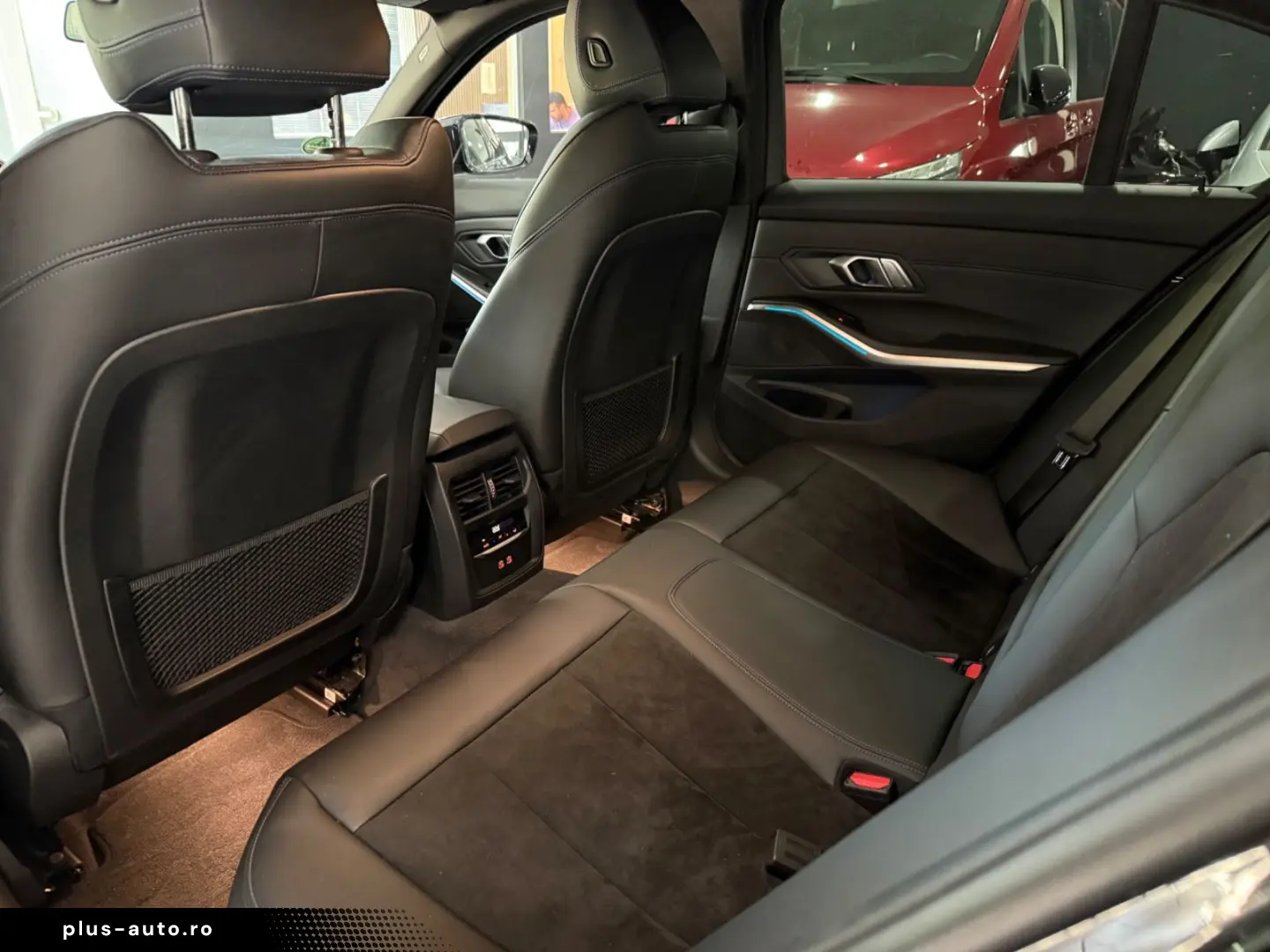 BMW 330e G20 M-PAKET 360 ADAP.FAHR LED-SCHW CARPLAY