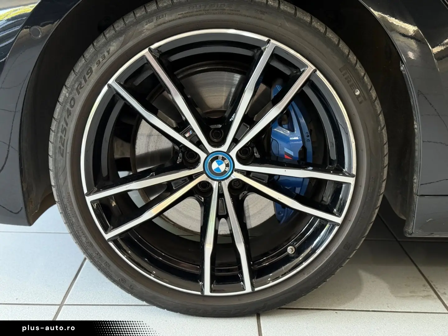 BMW 330e G20 M-PAKET 360 ADAP.FAHR LED-SCHW CARPLAY