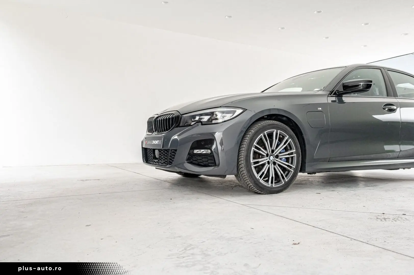 BMW 330 e  M pack  camera  adaptieve cruise control