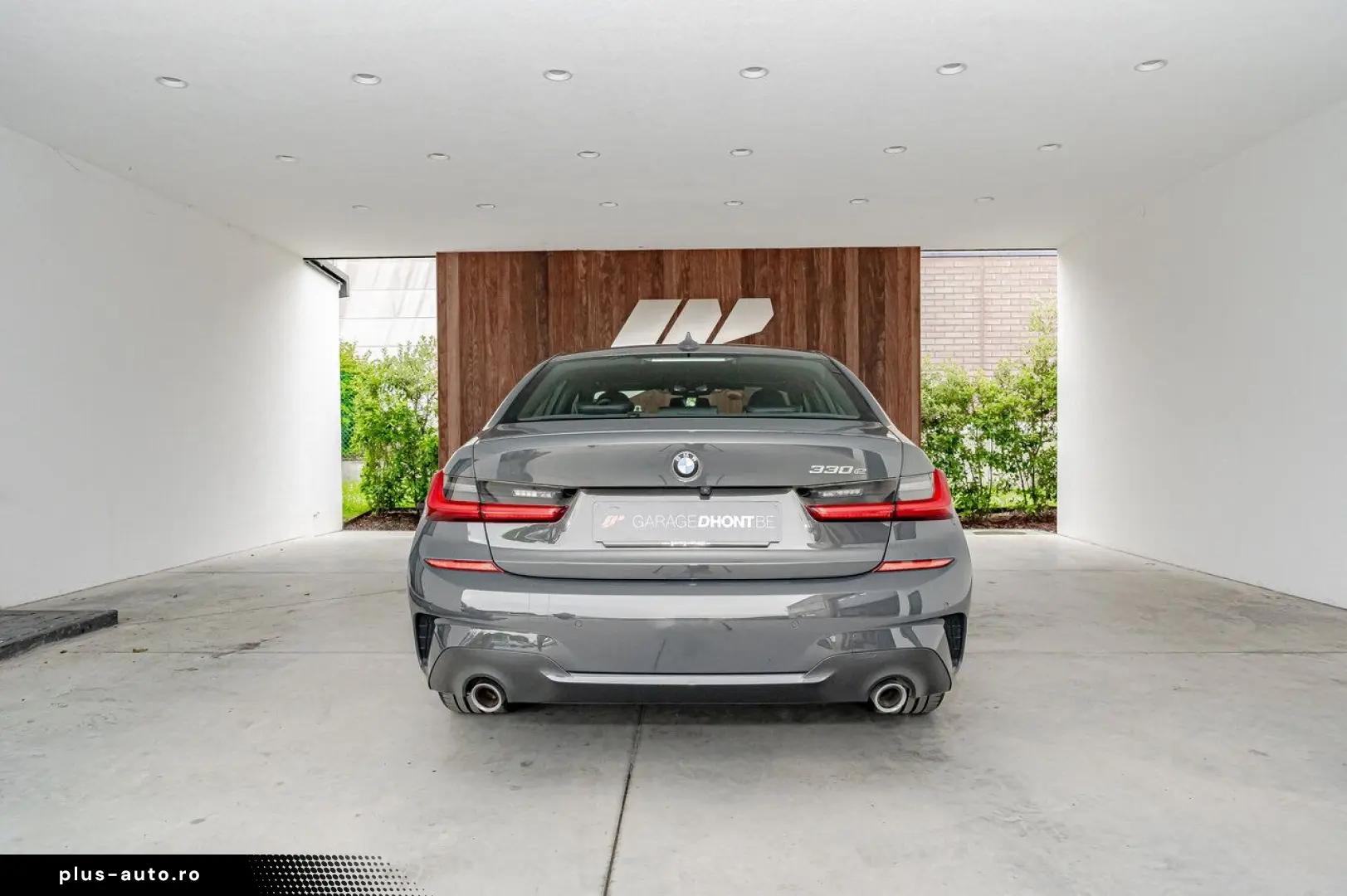 BMW 330 e  M pack  camera  adaptieve cruise control