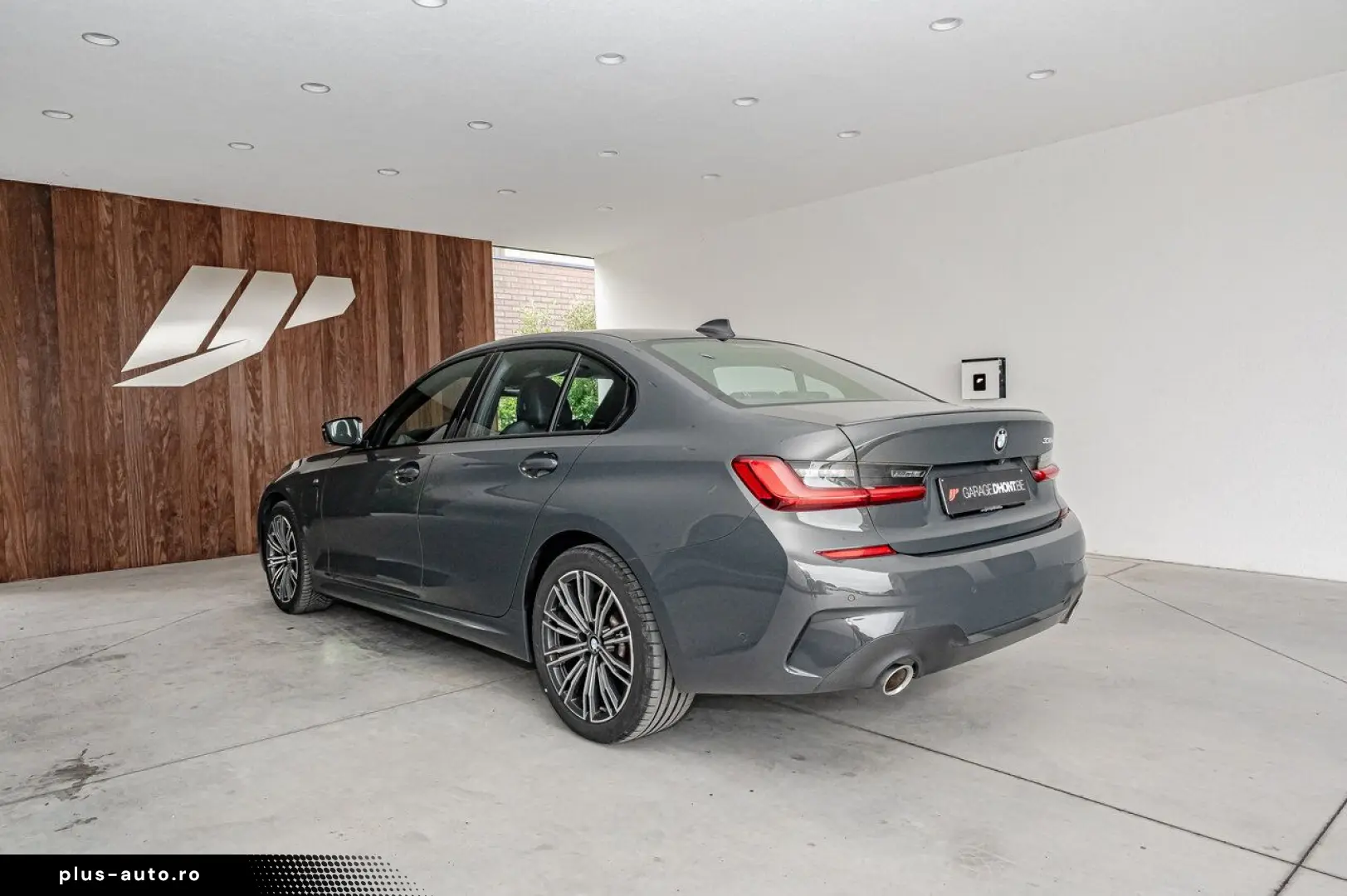 BMW 330 e  M pack  camera  adaptieve cruise control