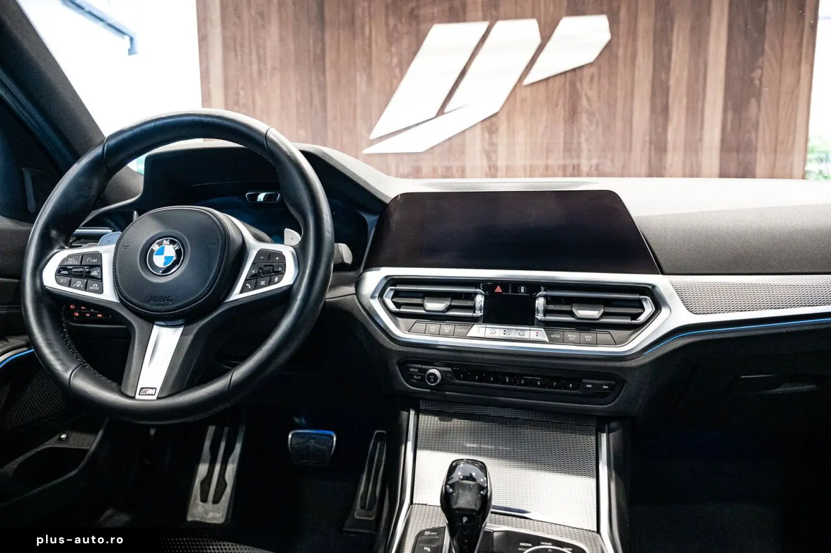 BMW 330 e  M pack  camera  adaptieve cruise control