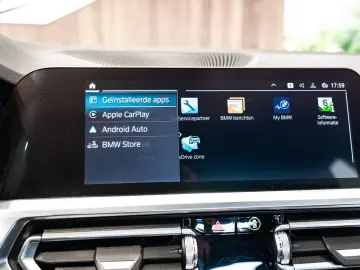 BMW 330 e  M pack  camera  adaptieve cruise control