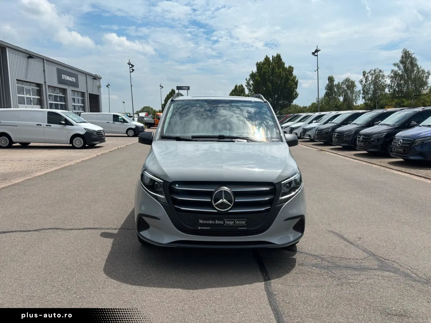 MERCEDES-BENZ Vito 116 Tourer 4x4 LiegeP AHK 360 Kam&hellip;