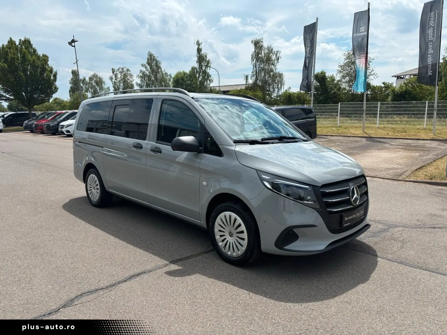 MERCEDES-BENZ Vito 116 Tourer 4x4 LiegeP AHK 360 Kam&hellip;