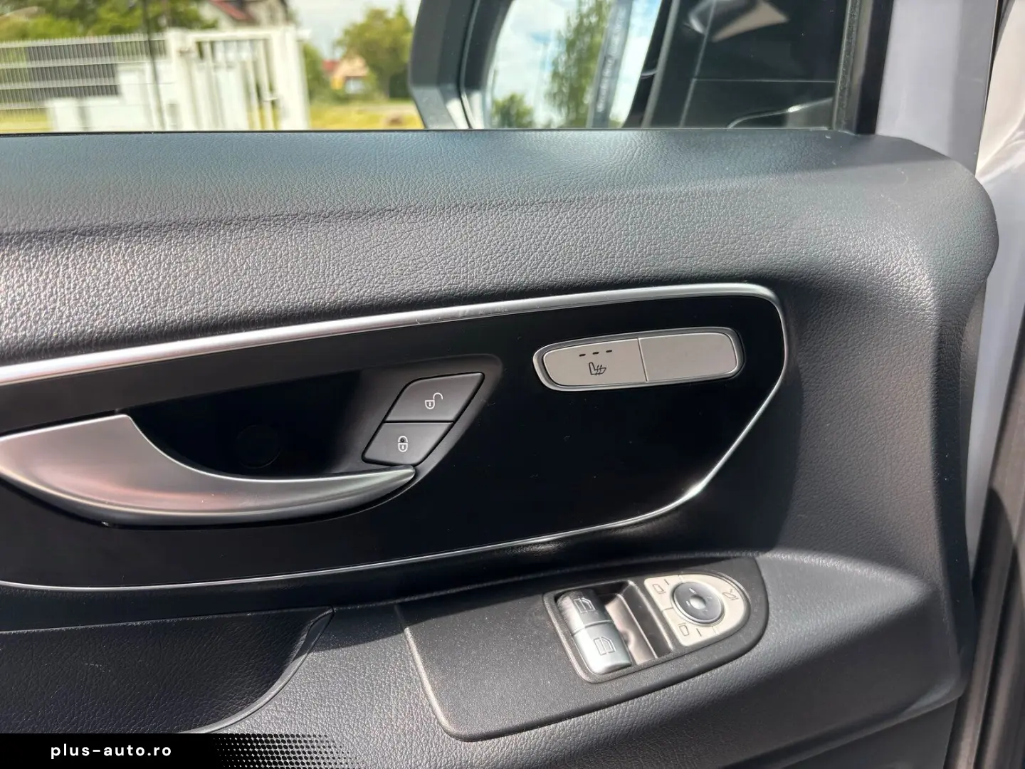 MERCEDES-BENZ Vito 116 Tourer 4x4 LiegeP AHK 360 Kam&hellip;