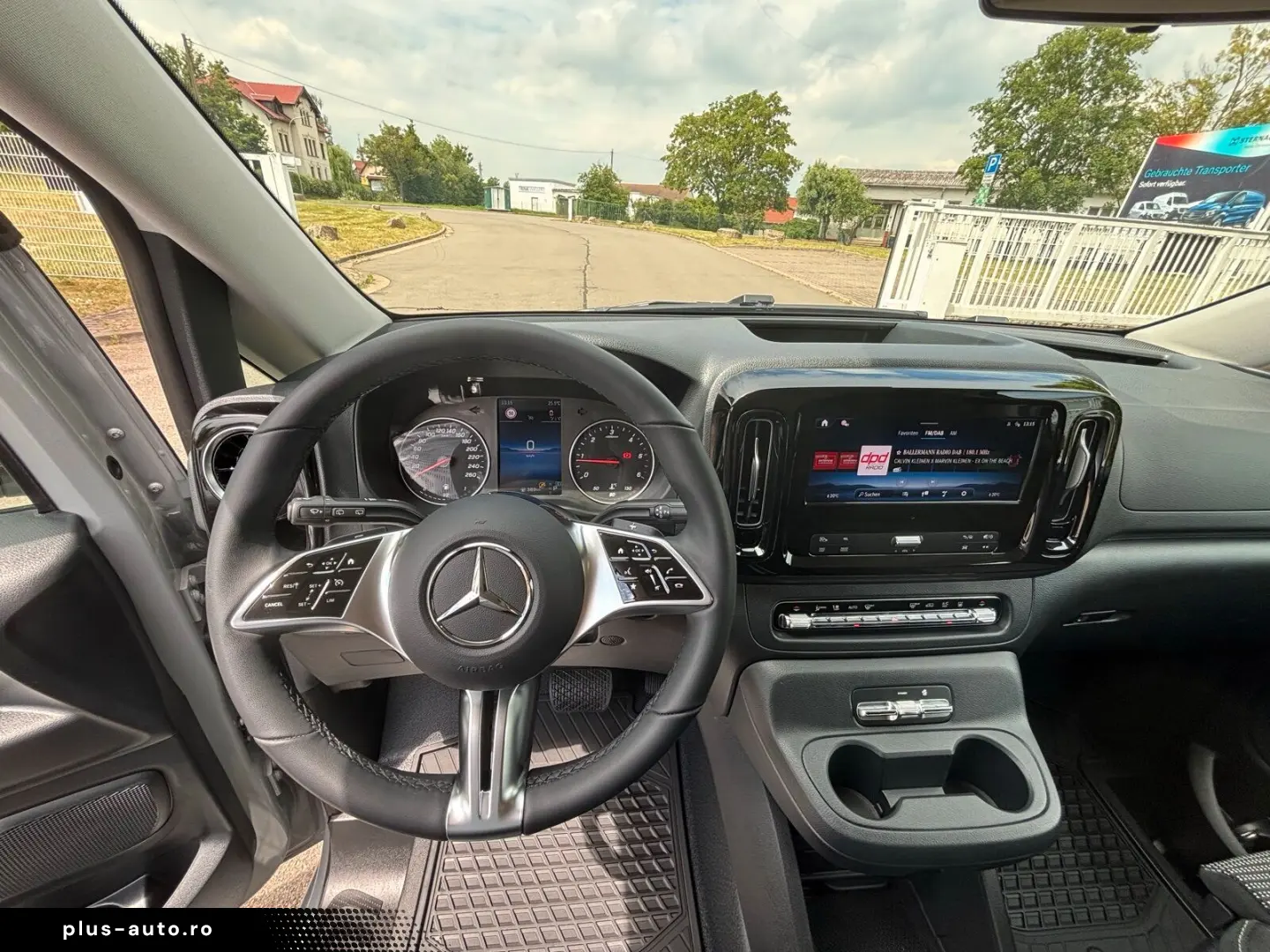 MERCEDES-BENZ Vito 116 Tourer 4x4 LiegeP AHK 360 Kam&hellip;