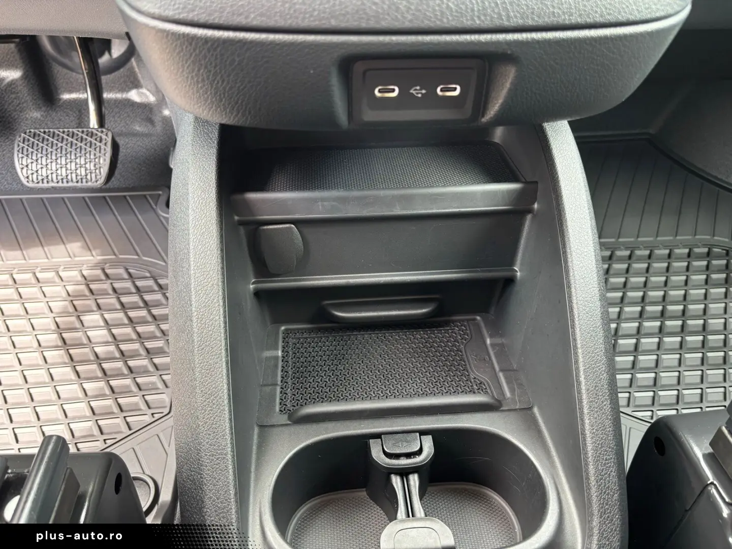 MERCEDES-BENZ Vito 116 Tourer 4x4 LiegeP AHK 360 Kam&hellip;