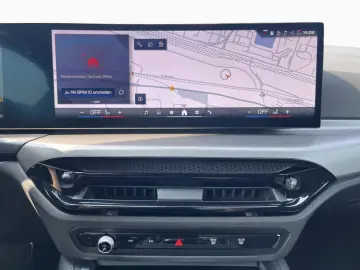 BMW M240i xDrive Coupe LivePro AdLED 360  Hifi HUD