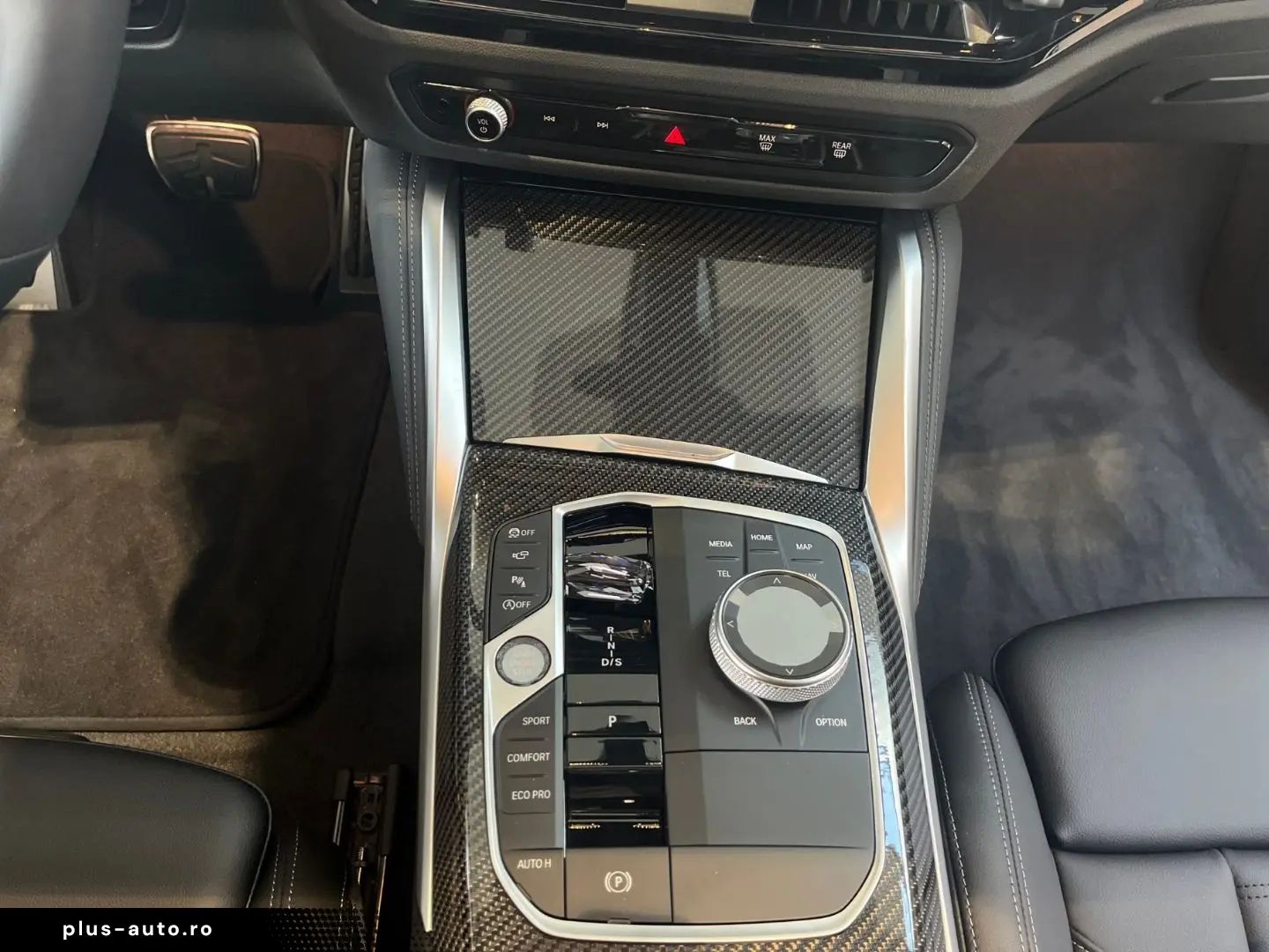 BMW M240i xDrive Coupe M Sport M Perf. Parts Glasdac