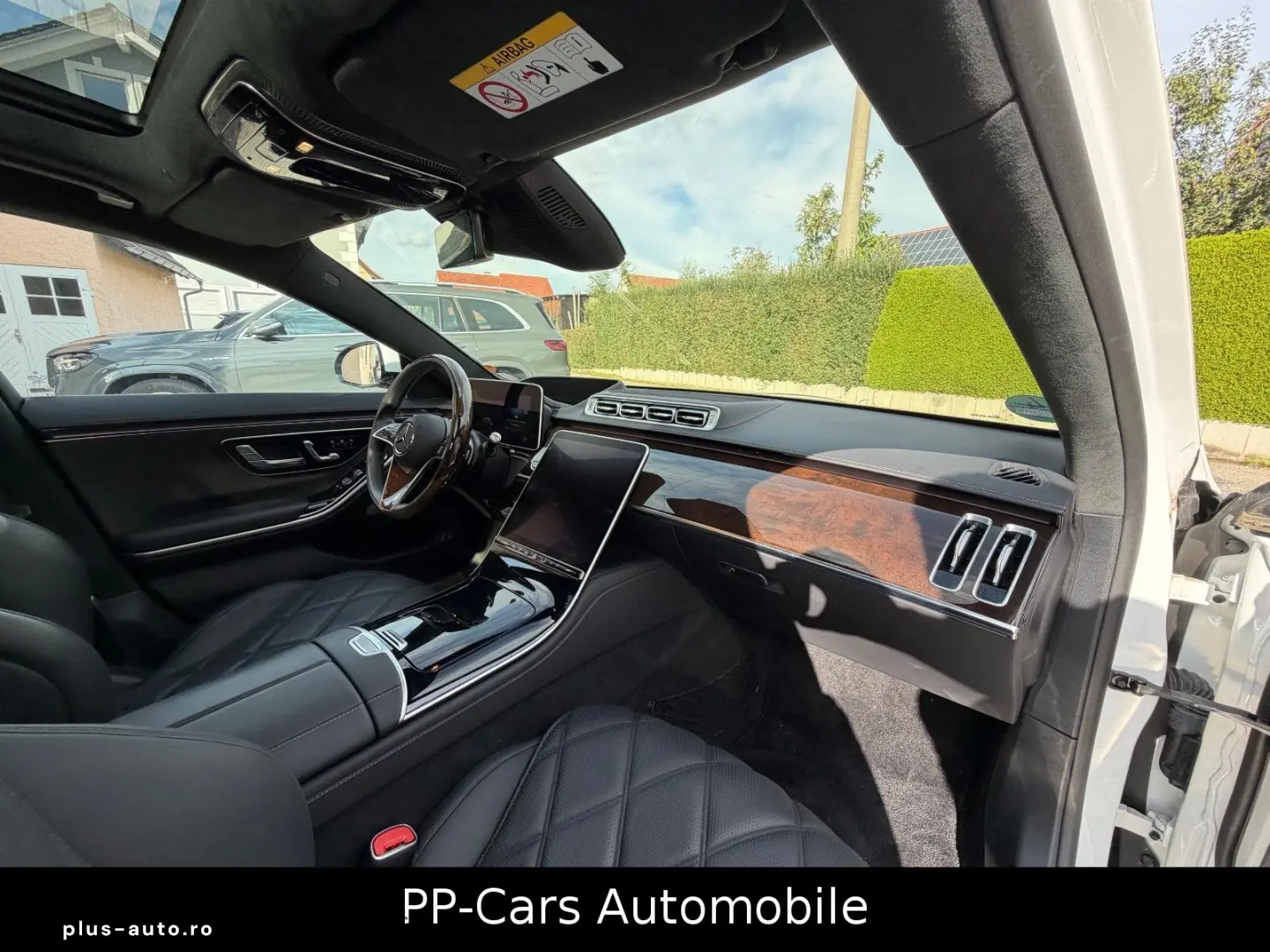 MERCEDES-BENZ S 580 e Maybach