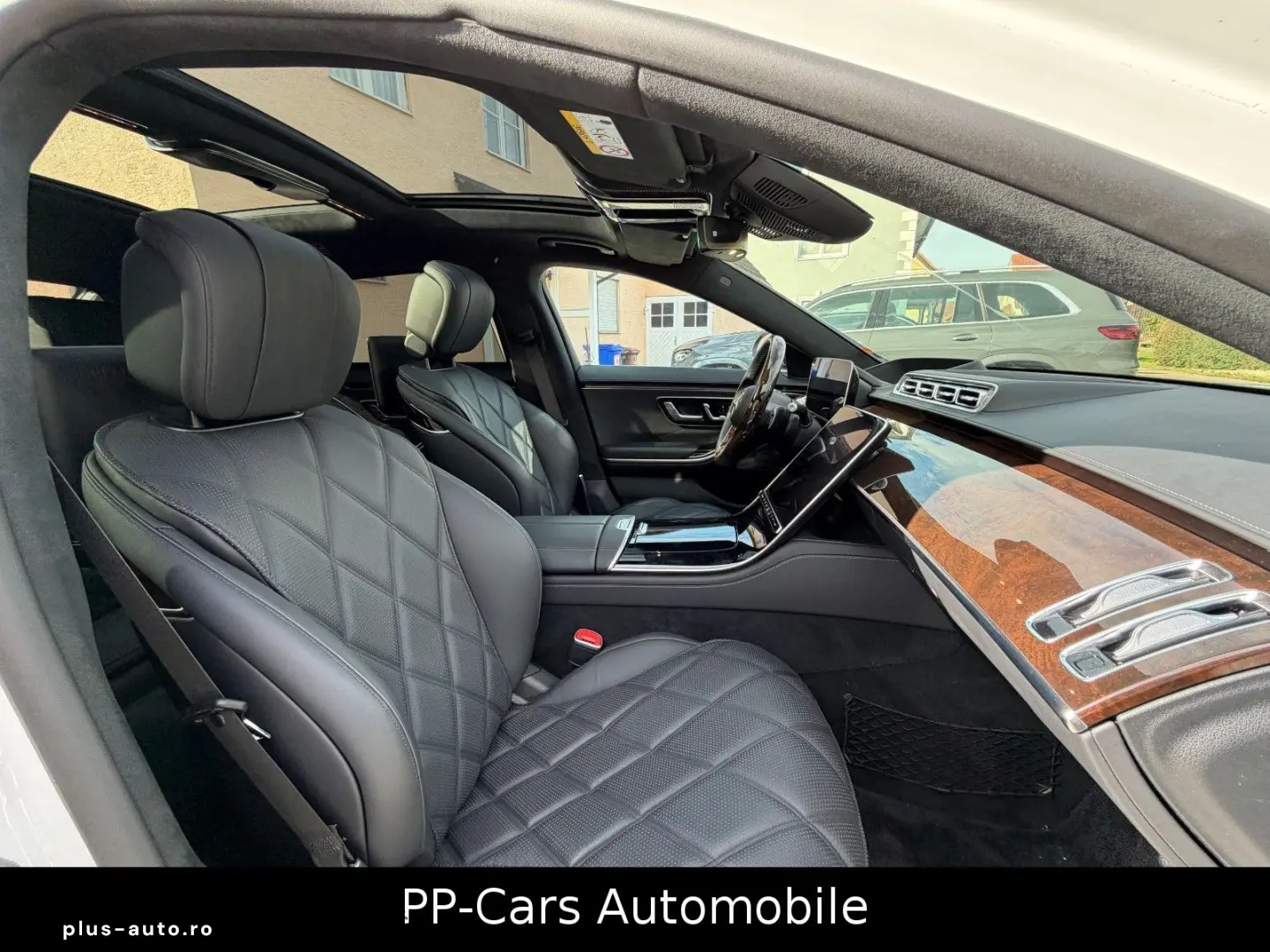MERCEDES-BENZ S 580 e Maybach