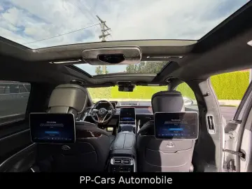 MERCEDES-BENZ S 580 e Maybach