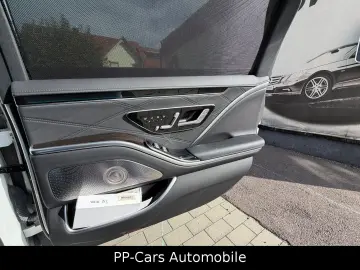 MERCEDES-BENZ S 580 e Maybach
