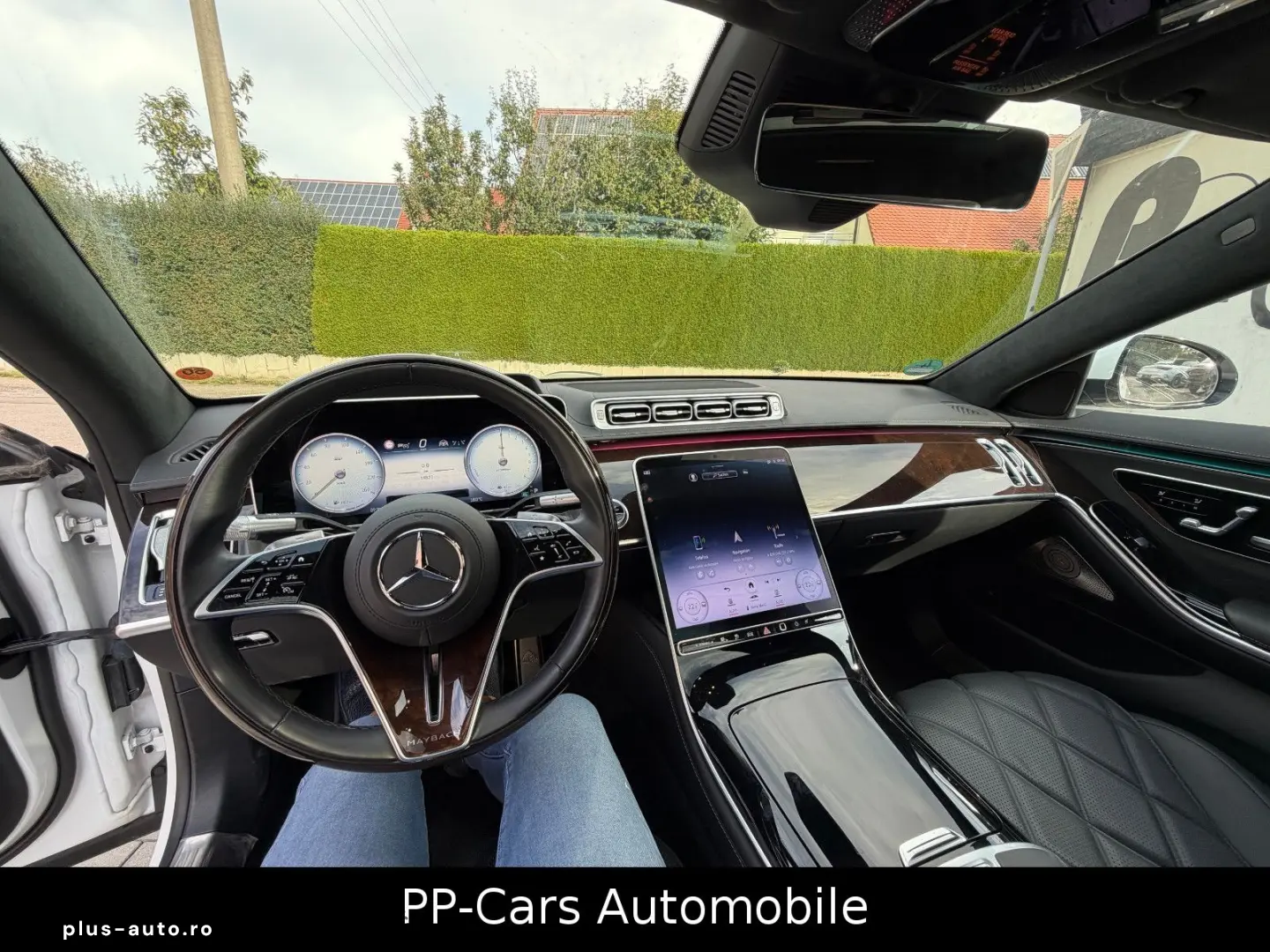 MERCEDES-BENZ S 580 e Maybach