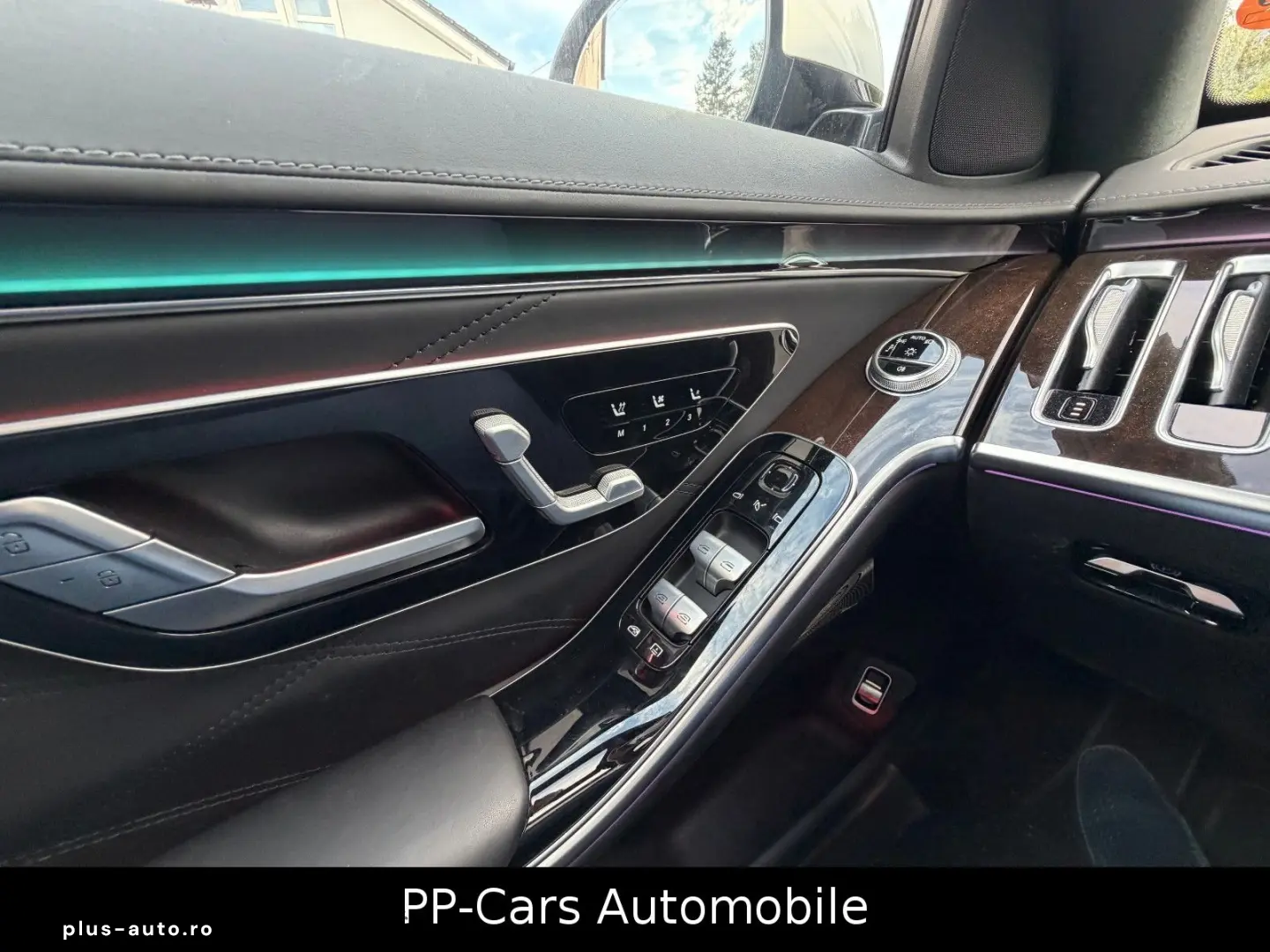 MERCEDES-BENZ S 580 e Maybach