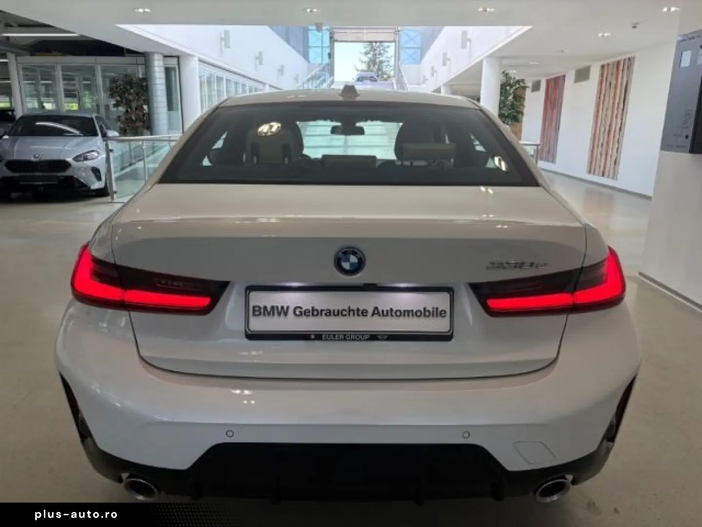BMW 330 e M-Sport 360 LiCoPr. Adapt. M-sound