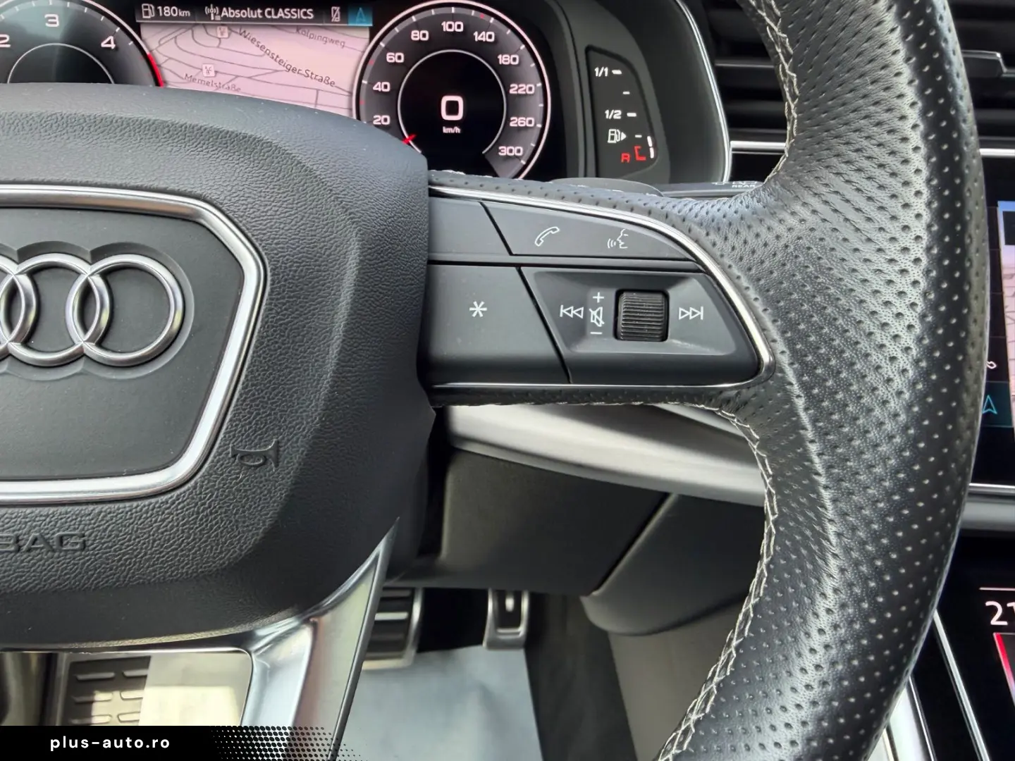 AUDI Q7 50 TDI quattro S line