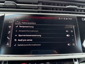 AUDI Q7 50 TDI quattro S line