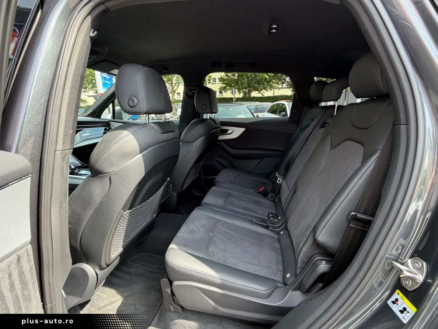 AUDI Q7 50 TDI quattro S line