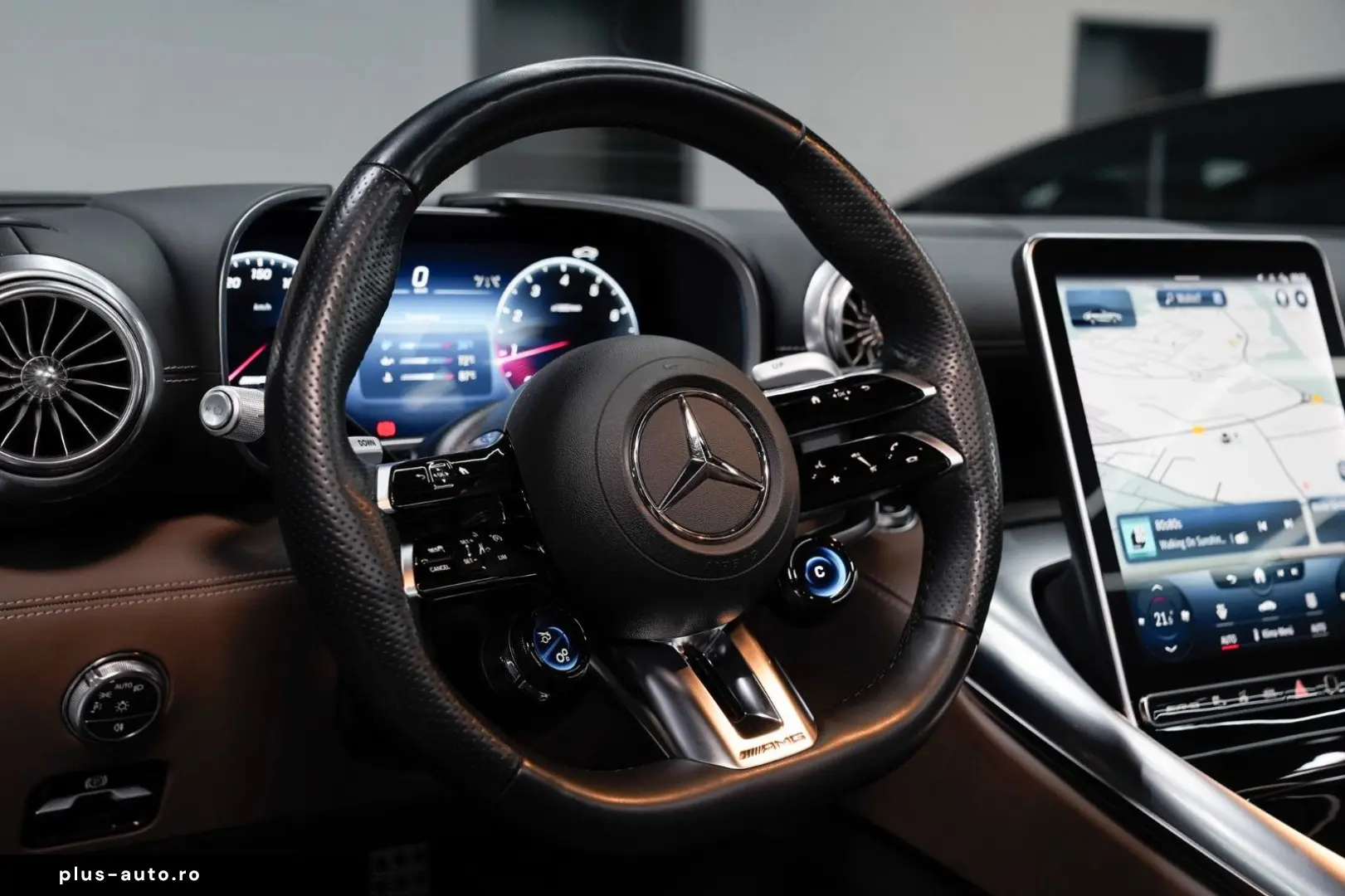 MERCEDES-BENZ SL 43 AMG Night-Premium AeroPack-Distronic-21